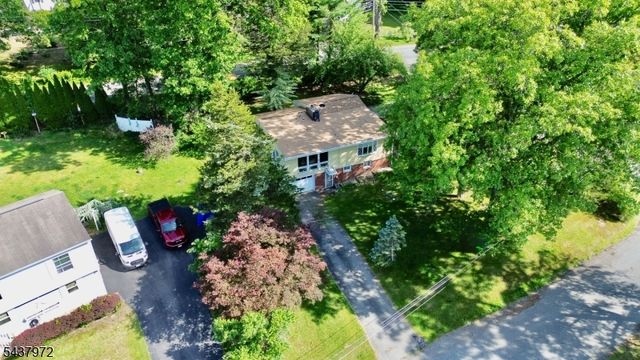 2 Elm Rd, Hardyston Twp., NJ 07419