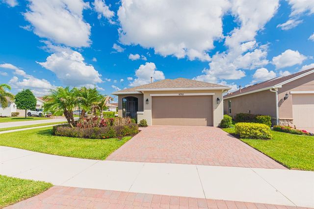 9792 SW Trumpet Tree Circle, Port St. Lucie, FL 34987