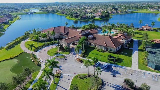 9792 SW Trumpet Tree Circle, Port St. Lucie, FL 34987