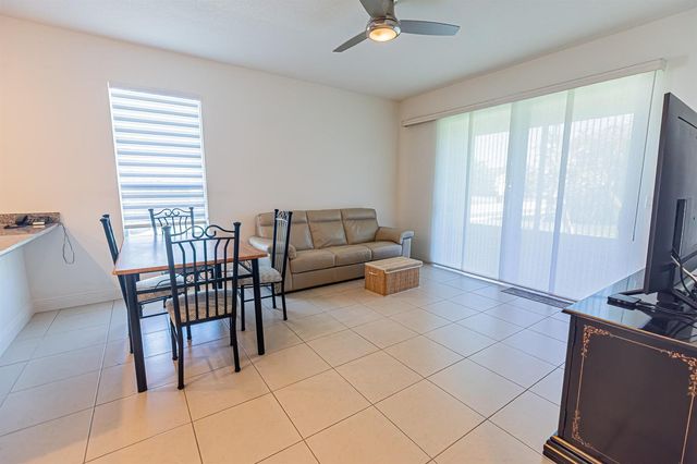 9792 SW Trumpet Tree Circle, Port St. Lucie, FL 34987