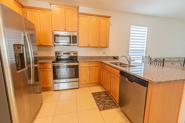 9792 SW Trumpet Tree Circle, Port St. Lucie, FL 34987