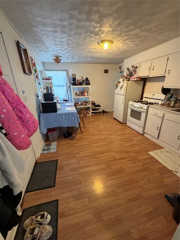 3523 SOUTH Street, Erie, PA 16510
