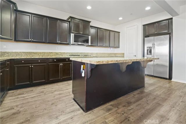 13289 Cadenza Dr, Eastvale, CA 92880