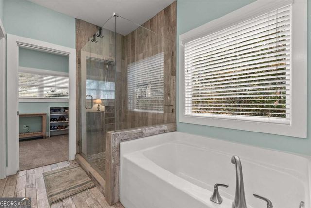 1233 Whooping Creek Road, Carrollton, GA 30116