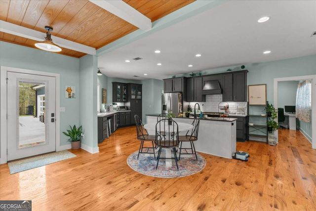 1233 Whooping Creek Road, Carrollton, GA 30116