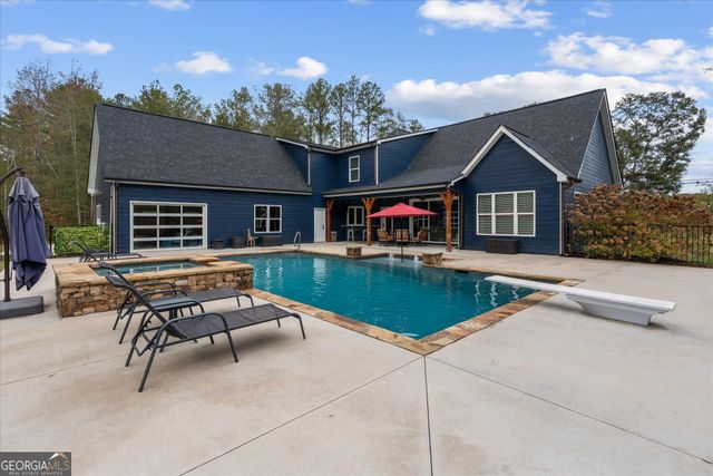 1233 Whooping Creek Road, Carrollton, GA 30116