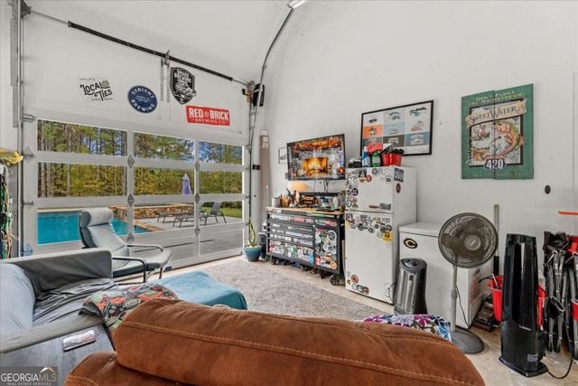 1233 Whooping Creek Road, Carrollton, GA 30116