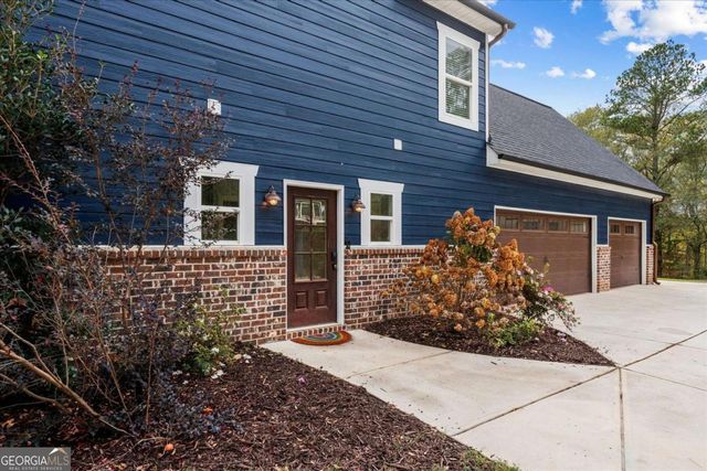 1233 Whooping Creek Road, Carrollton, GA 30116