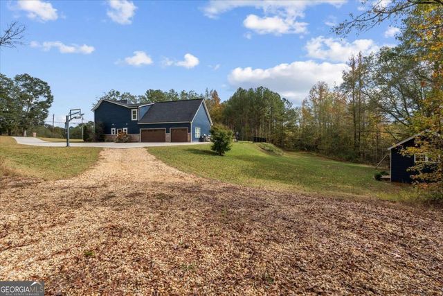 1233 Whooping Creek Road, Carrollton, GA 30116