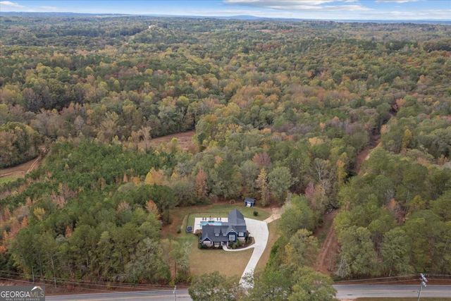 1233 Whooping Creek Road, Carrollton, GA 30116