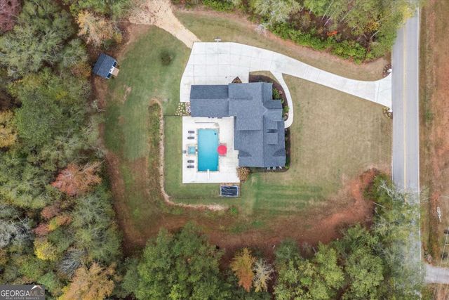 1233 Whooping Creek Road, Carrollton, GA 30116