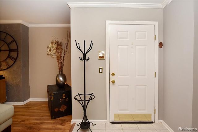 1635 Huntington Park A, Rochester Hills, MI 48309