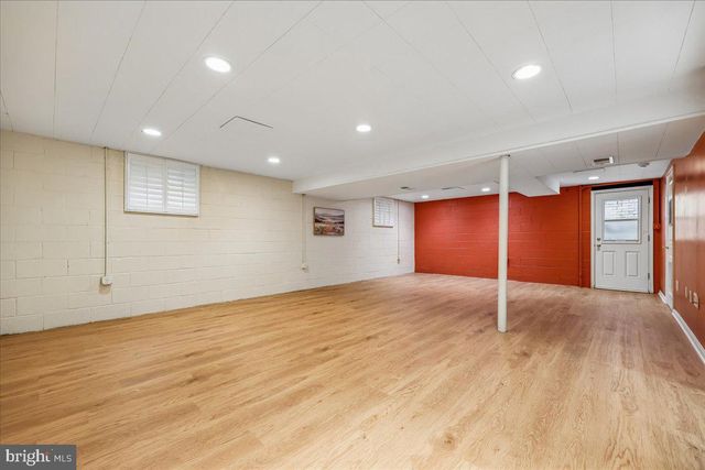 11705 HITCHING POST LN, Rockville, MD 20852