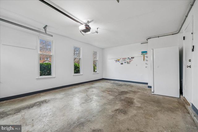 11705 HITCHING POST LN, Rockville, MD 20852