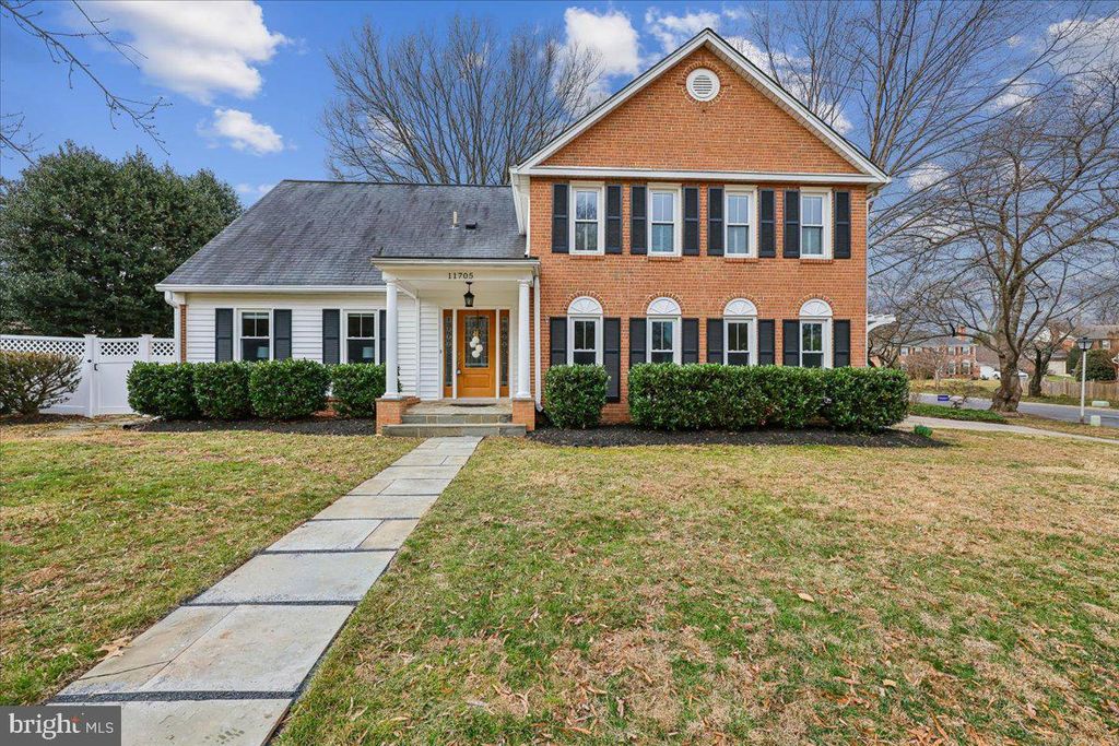 11705 HITCHING POST LN, Rockville, MD 20852