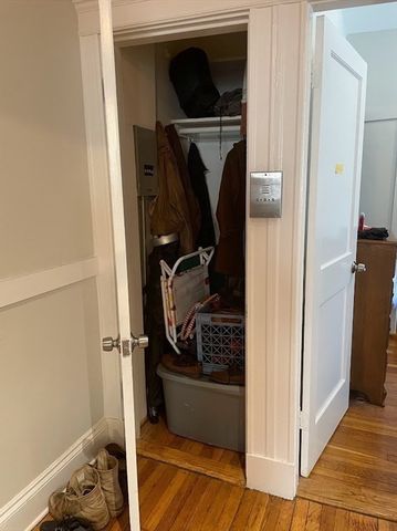 39 Glenville Ave 1, Boston, MA 02134