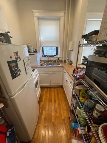 39 Glenville Ave 1, Boston, MA 02134