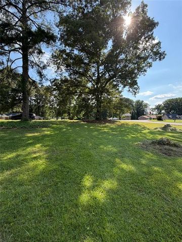 4678 Tara Woods Drive, Ellenwood, GA 30294