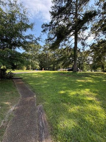 4678 Tara Woods Drive, Ellenwood, GA 30294
