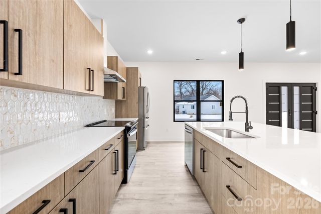 5113 Banfshire Road, Charlotte, NC 28215
