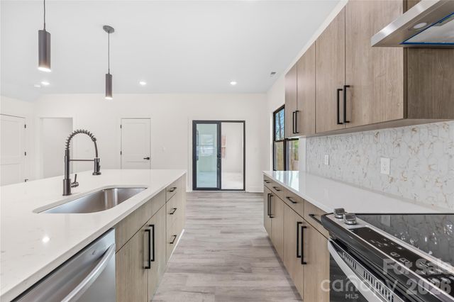 5113 Banfshire Road, Charlotte, NC 28215