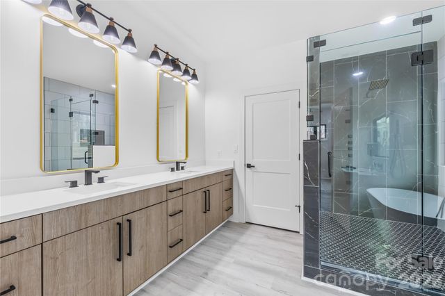 5113 Banfshire Road, Charlotte, NC 28215