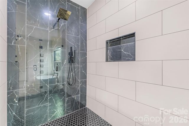 5113 Banfshire Road, Charlotte, NC 28215