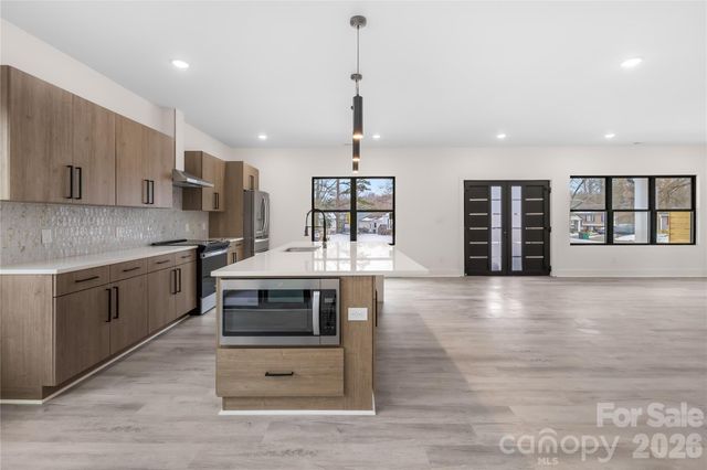 5113 Banfshire Road, Charlotte, NC 28215