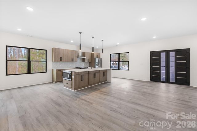 5113 Banfshire Road, Charlotte, NC 28215