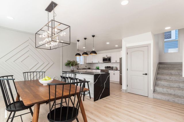 975 Carpenter Street, Columbus, OH 43206