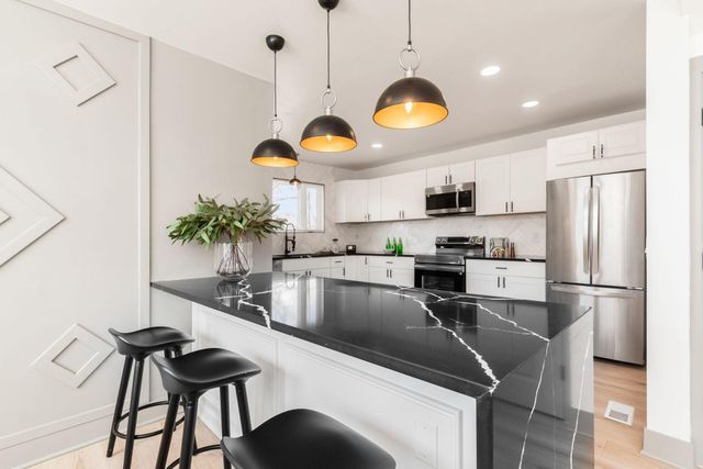 975 Carpenter Street, Columbus, OH 43206