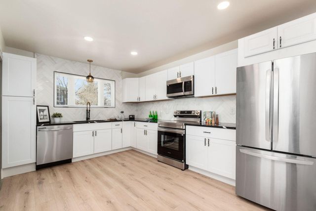 975 Carpenter Street, Columbus, OH 43206