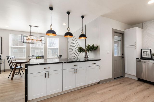 975 Carpenter Street, Columbus, OH 43206