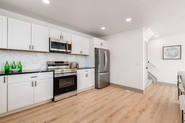 975 Carpenter Street, Columbus, OH 43206