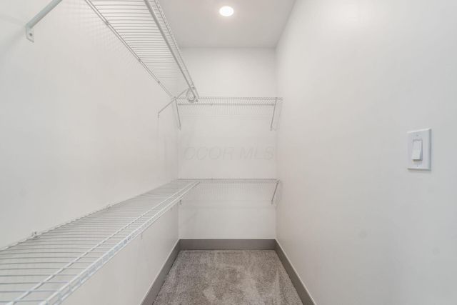 975 Carpenter Street, Columbus, OH 43206