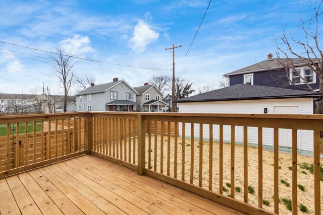 975 Carpenter Street, Columbus, OH 43206