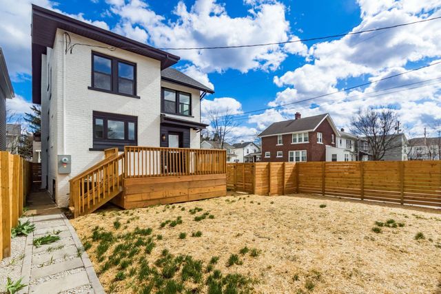 975 Carpenter Street, Columbus, OH 43206