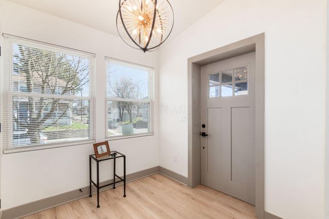 975 Carpenter Street, Columbus, OH 43206