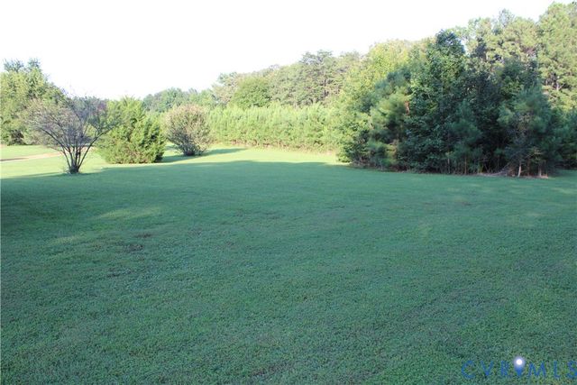 2271 New Market Rd, Henrico, VA 23231