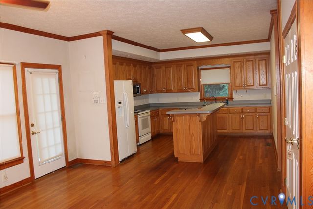 2271 New Market Rd, Henrico, VA 23231