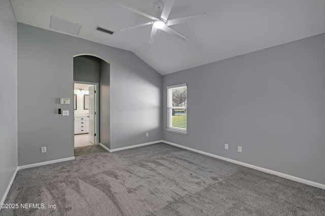 695 SID Drive, Jacksonville, FL 32218