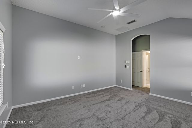 695 SID Drive, Jacksonville, FL 32218