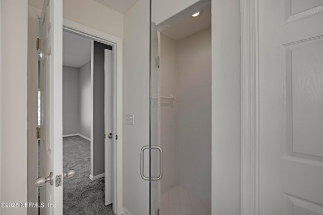 695 SID Drive, Jacksonville, FL 32218