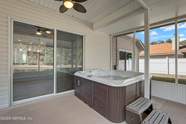 695 SID Drive, Jacksonville, FL 32218