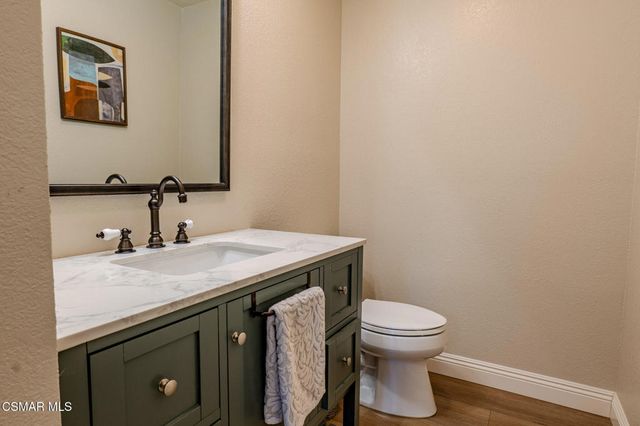 1796 Tipperary Lane, Newbury Park, CA 91320