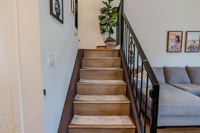 1796 Tipperary Lane, Newbury Park, CA 91320
