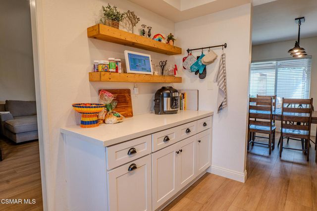 1796 Tipperary Lane, Newbury Park, CA 91320