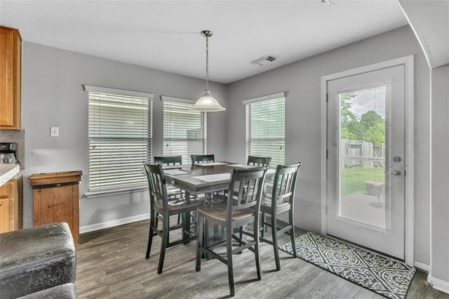 5243 El Tigre Lane, Baytown, TX 77521