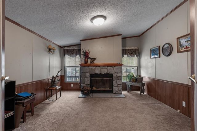 10720 Lakeside Drive, Rogers, AR 72756