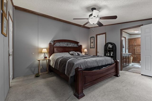 10720 Lakeside Drive, Rogers, AR 72756